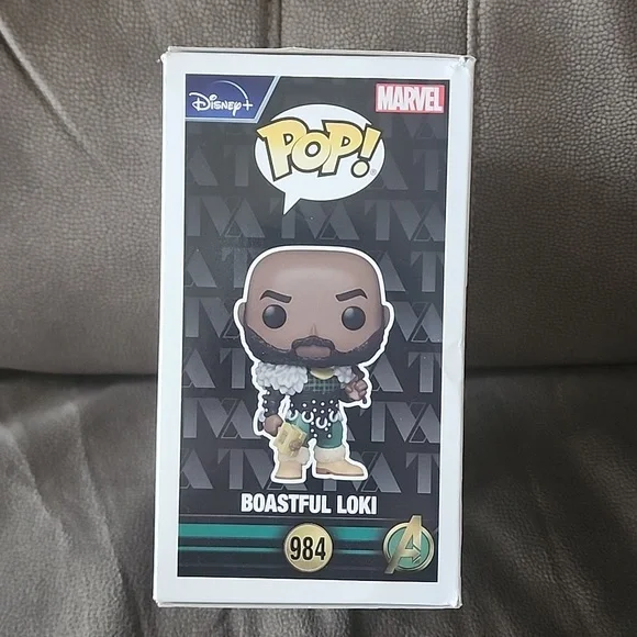 Boastful Loki funko pop - Picture 2 of 4